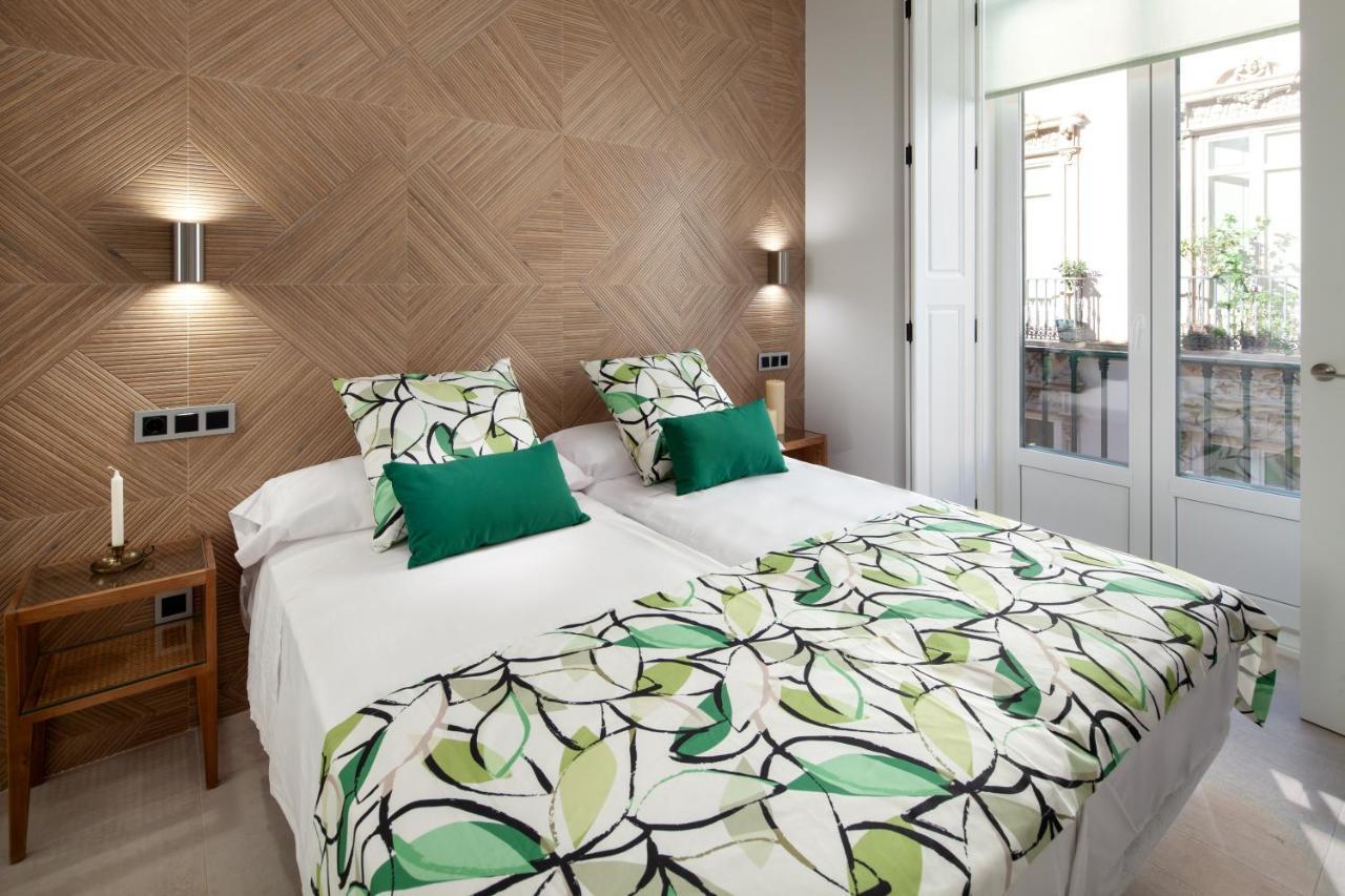 Inmalaga Santos Suites 1 Bagian luar foto