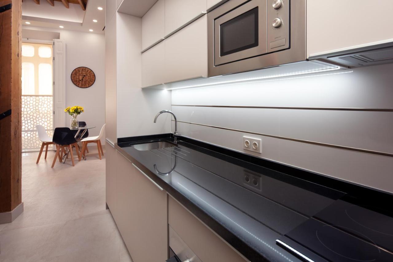 Inmalaga Santos Suites 1 Bagian luar foto